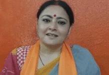 আসানসোলে উৎসবের মেজাজ: জোড়া দপ্তরের দায়িত্বে অগ্নিমিত্রা পাল