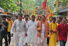 তীব্র দাবদাহ উপেক্ষা করে ভক্তদের ঢল: লছিপুরে বর্ণাঢ্য কলস যাত্রা ও হরিনাম সংকীর্তন