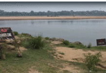 দামোদরে তলিয়ে মৃত্যু তিন স্কুলছাত্রের