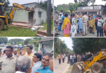 দুর্গাপুরে ফের চললো বুলডোজার, ডিএসপি কর্তৃপক্ষের পদক্ষেপ ঘিরে বিতর্ক
