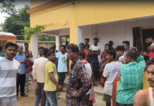 জমিদাতাদের বঞ্চিত করে বহিরাগতদের নিয়োগের অভিযোগ, স্থানীয়দের নিয়ে বিক্ষোভ বিজেপির