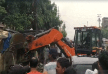 আসানসোলে ফুটপাত ও রাস্তা দখলমুক্ত করতে উচ্ছেদ অভিযান
